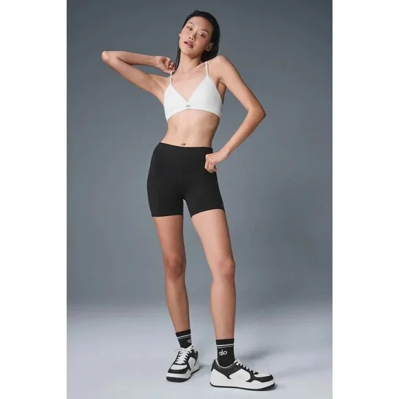 ALO Yoga 5" Airbrush High Waist Biker Shorts in Black - Picture 2 of 6